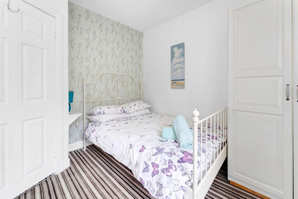 Appartement St Marys Street à Édimbourg Extérieur photo